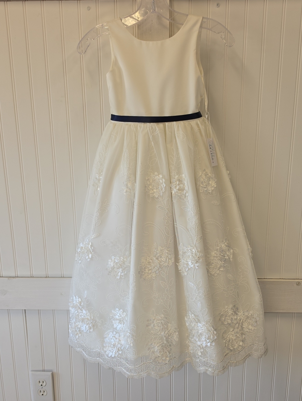 Rosebuds NWT Girls Ivory White Sleeveless Floral Lace Dress Navy Sash Size 6